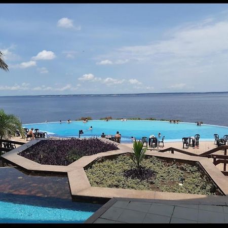 Flat No Condominio Do Edificio Tropical Executive E Residence Com Vista Para O Rio Manaos Exterior foto